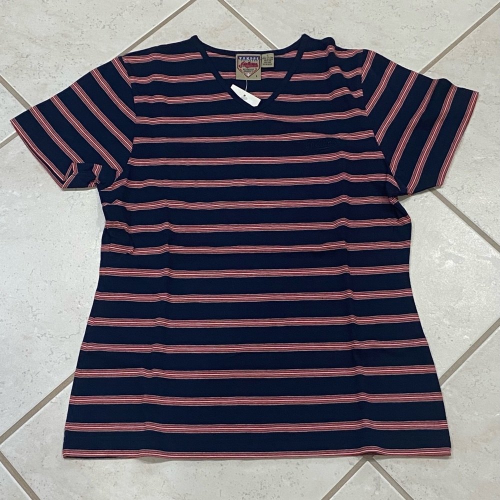 Vintage Women’s Cleveland Indians Shirt